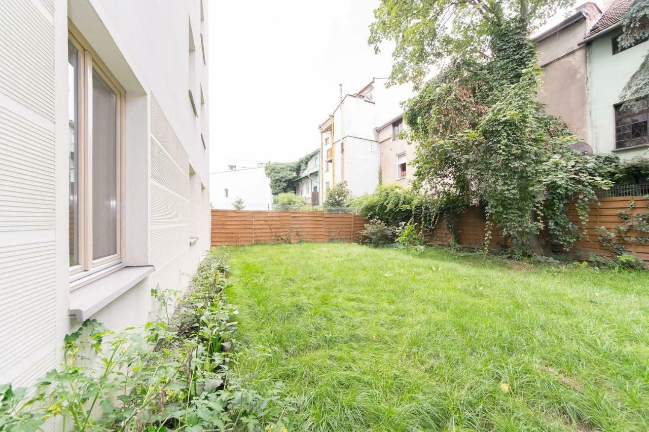 Private Garden In City Center P4You Pl Красков Екстериор снимка